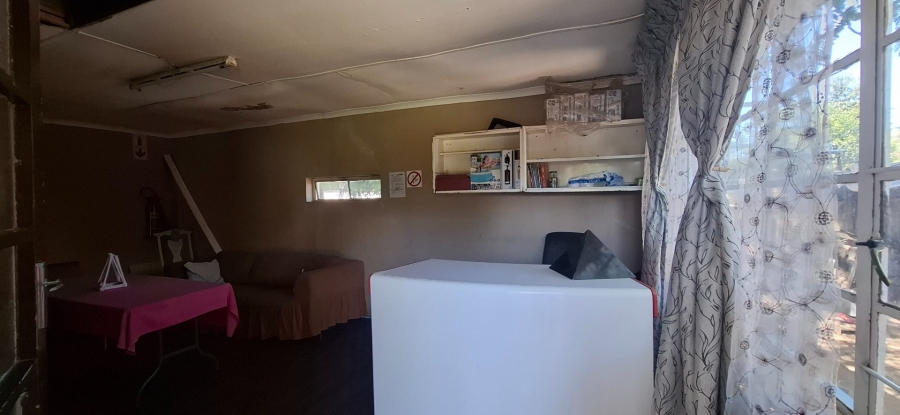5 Bedroom Property for Sale in Ficksburg Free State